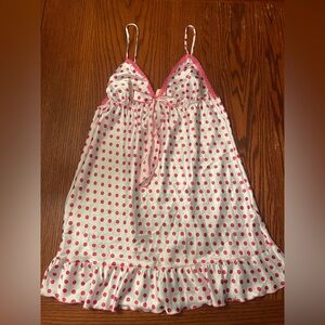 Victoria’s Secret slip; NWT; large